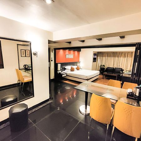 Ramee Guestline Hotel Khar Bombay Eksteriør billede