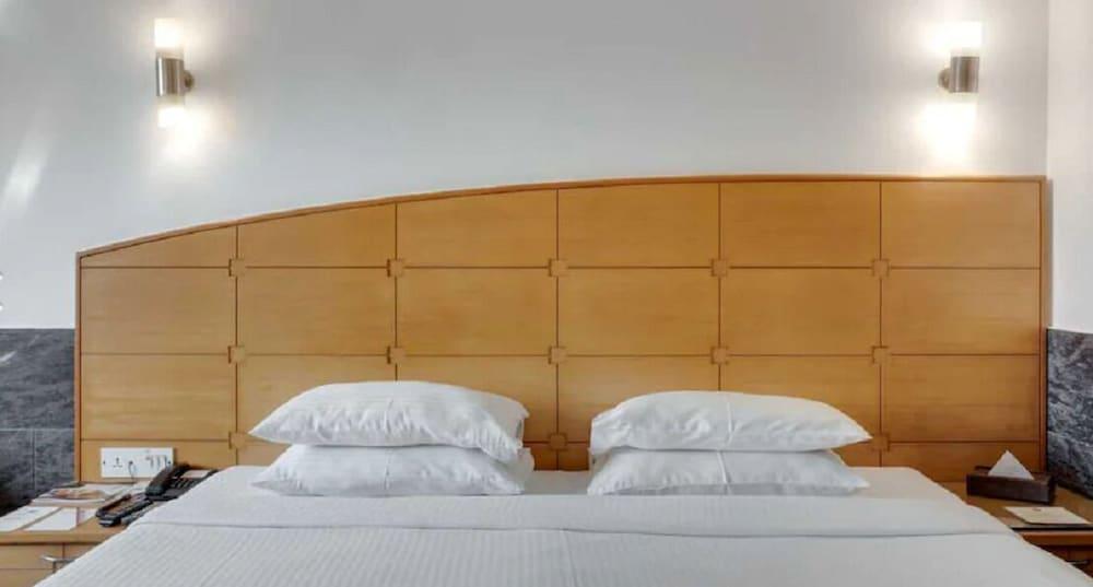Ramee Guestline Hotel Khar Bombay Eksteriør billede