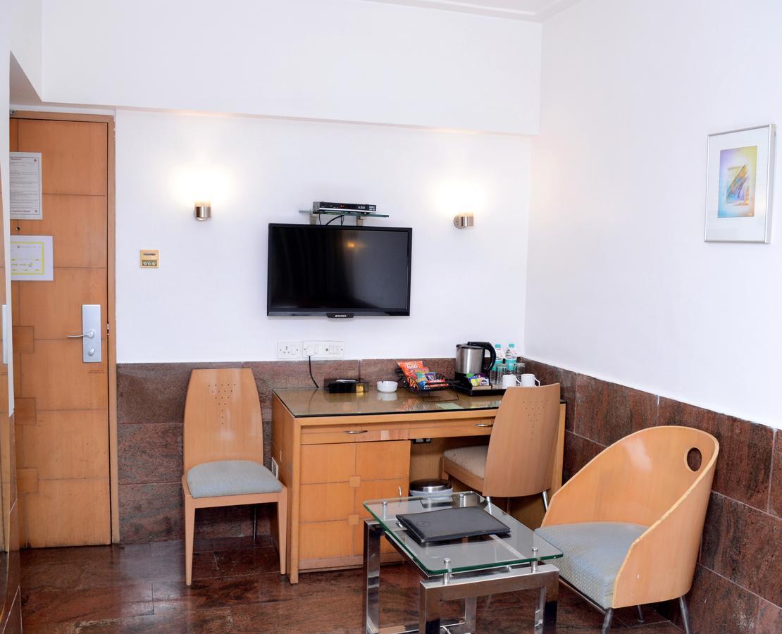Ramee Guestline Hotel Khar Bombay Eksteriør billede