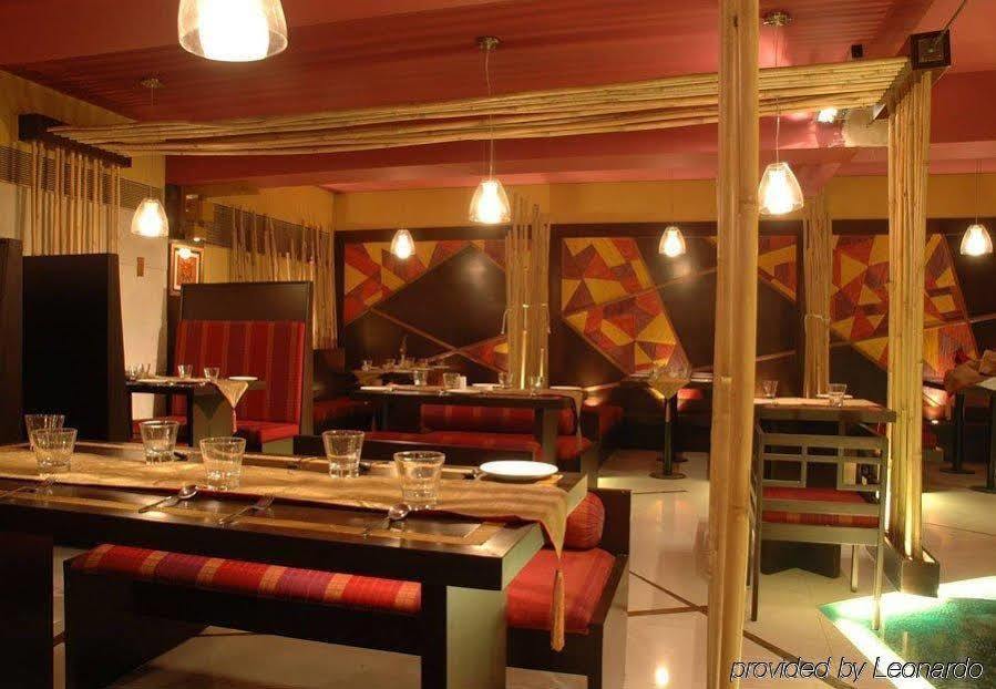 Ramee Guestline Hotel Khar Bombay Eksteriør billede